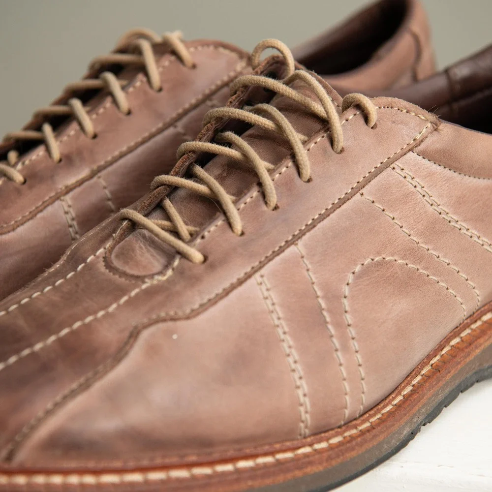 Allen Edmonds Voyager Men 9.5 Leather Lace Up Shoes Academia Minimalist Preppy